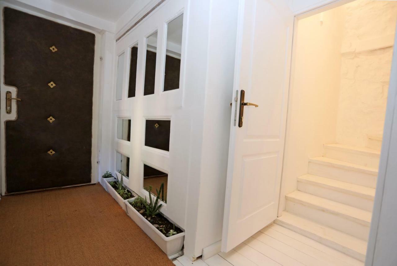 Swan Adriatic Apartment & Room Шибеник Экстерьер фото